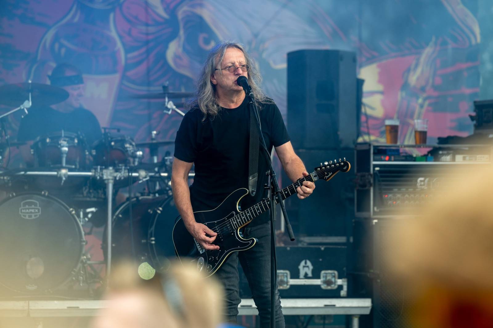 Keltská noc se přestěhovala do Vysoké nad Jizerou. Hvězdami prvního dne byli Mig 21, Vypsaná fiXa, Totální nasazení, Alkehol i Krucipüsk