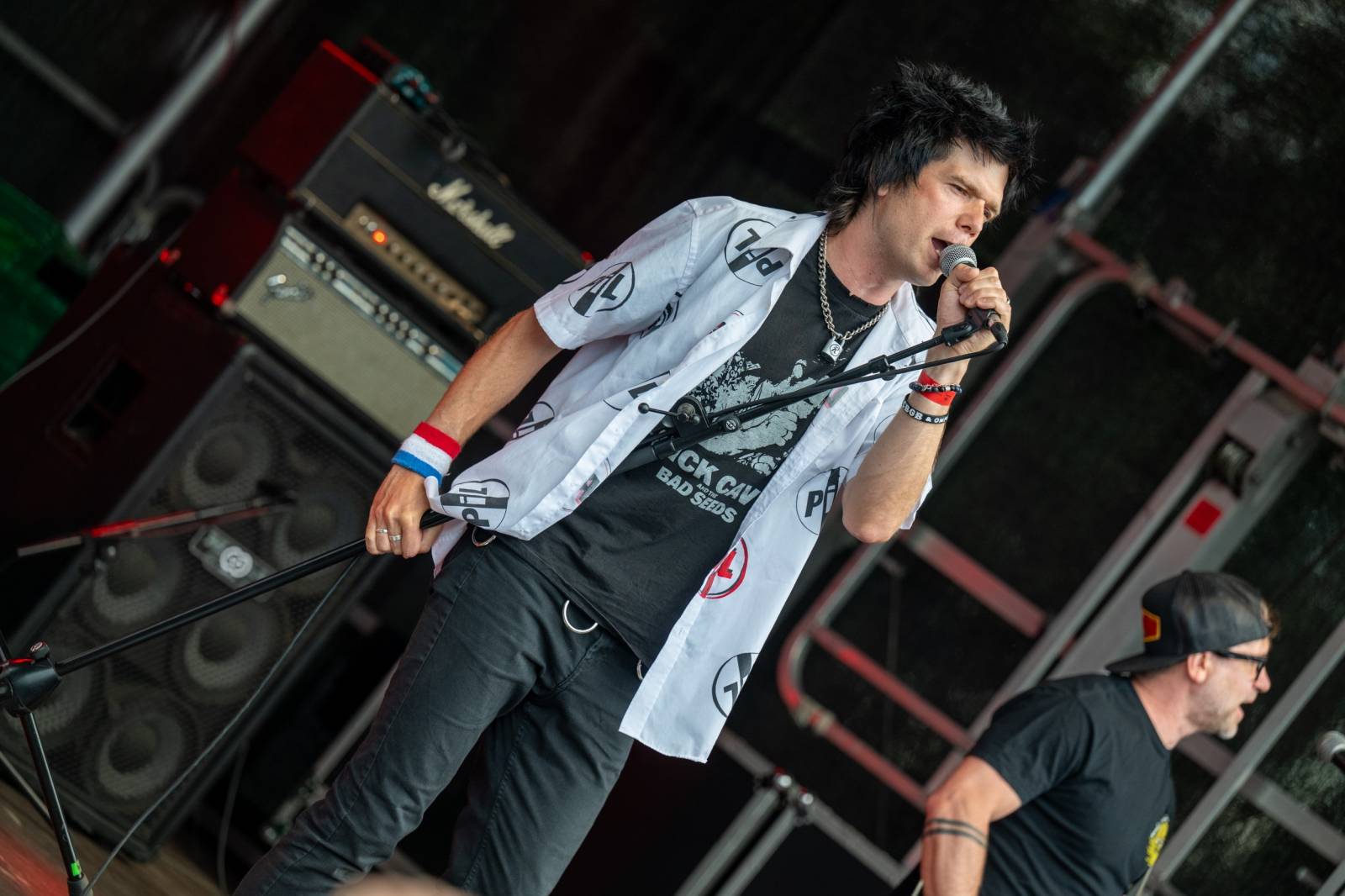 Keltská noc se přestěhovala do Vysoké nad Jizerou. Hvězdami prvního dne byli Mig 21, Vypsaná fiXa, Totální nasazení, Alkehol i Krucipüsk