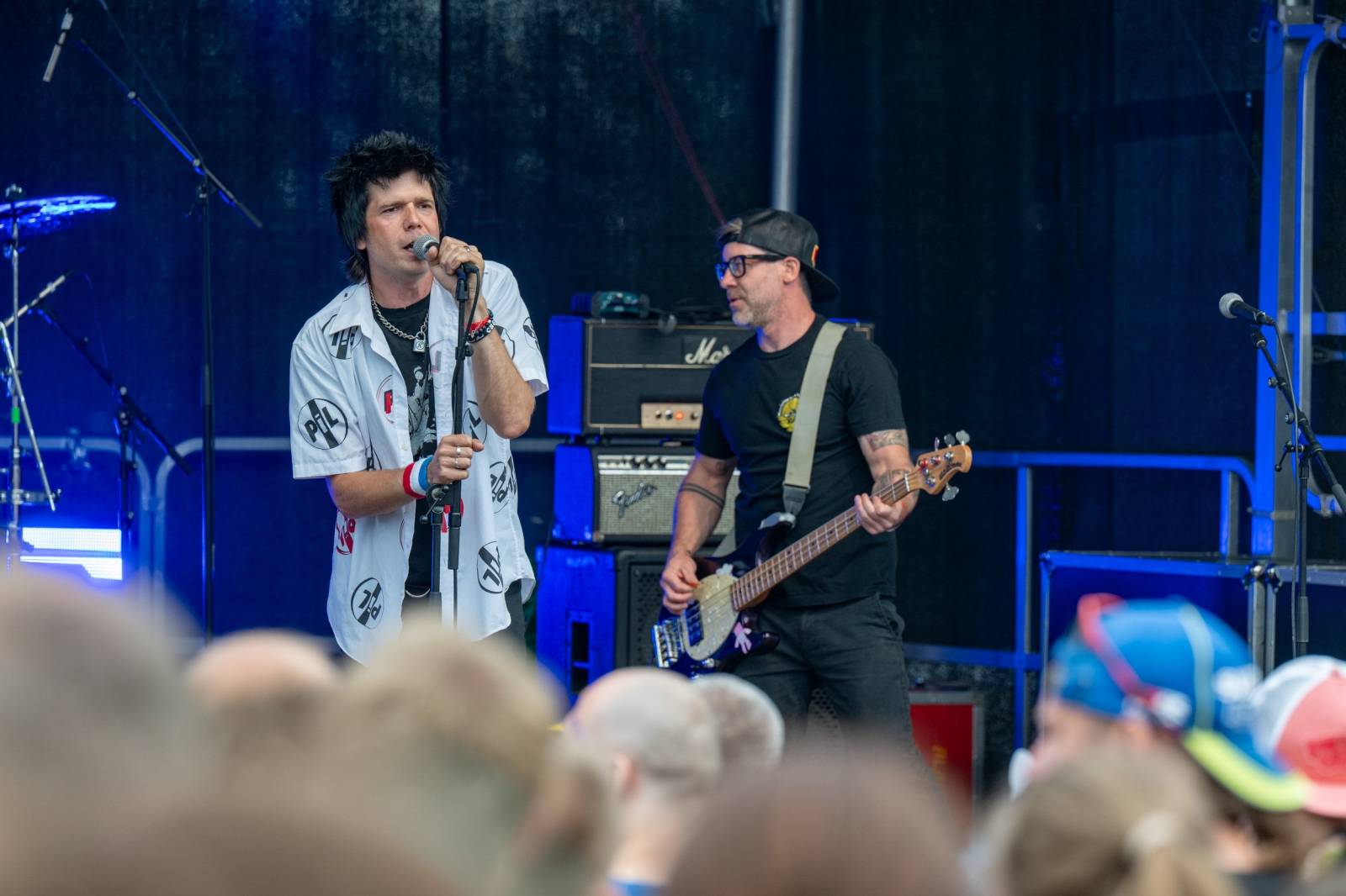 Keltská noc se přestěhovala do Vysoké nad Jizerou. Hvězdami prvního dne byli Mig 21, Vypsaná fiXa, Totální nasazení, Alkehol i Krucipüsk