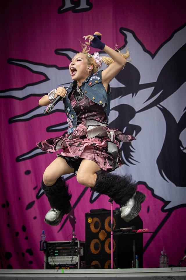 Majestátní tečka za Brutal Assault. Postarali se o ni Crypta, Brujeria, Besna i Agnostic Front