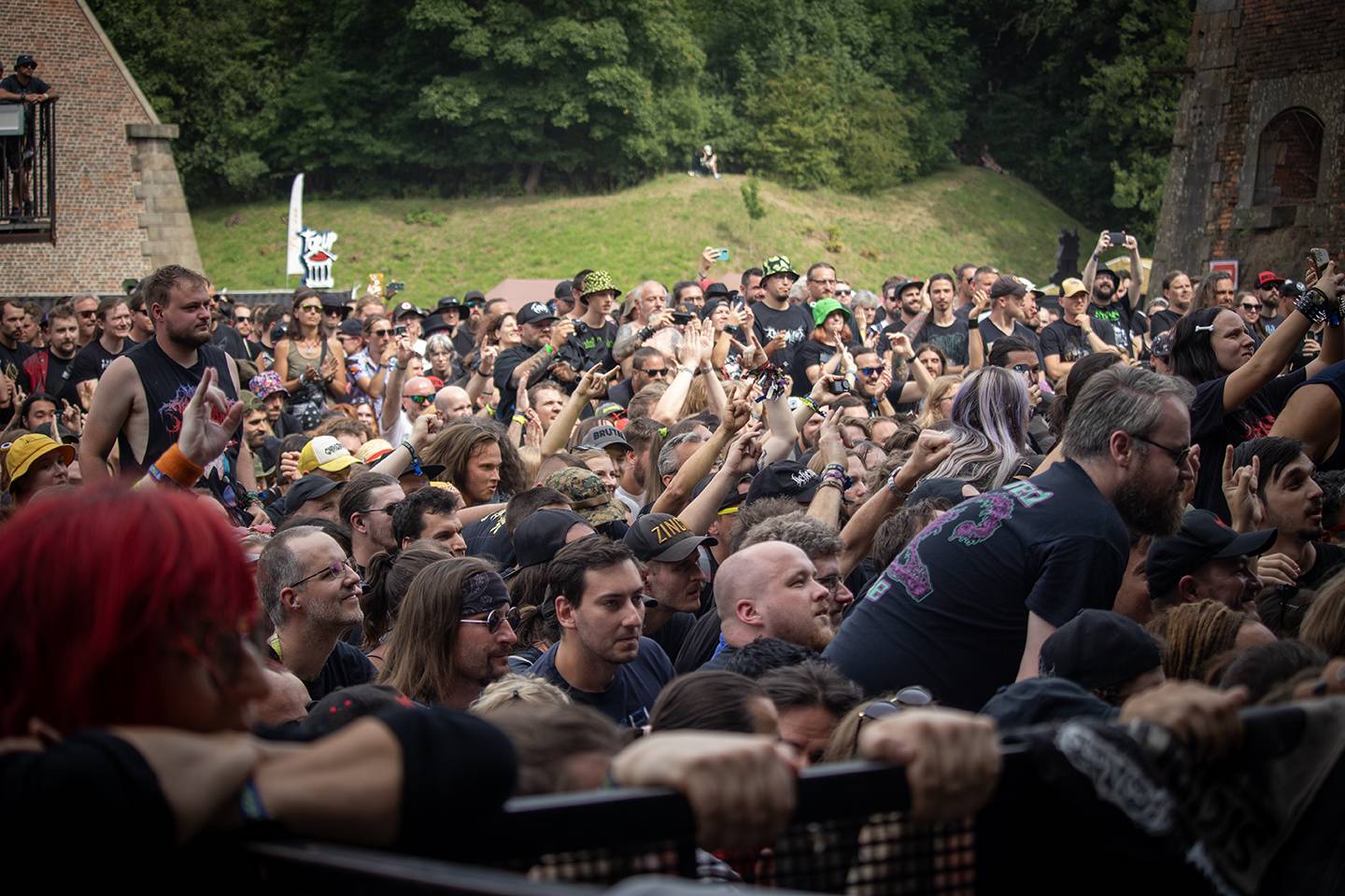Majestátní tečka za Brutal Assault. Postarali se o ni Crypta, Brujeria, Besna i Agnostic Front