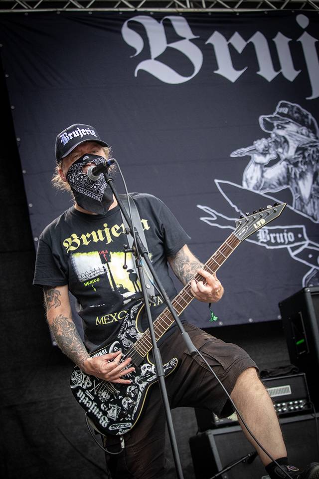 Majestátní tečka za Brutal Assault. Postarali se o ni Crypta, Brujeria, Besna i Agnostic Front