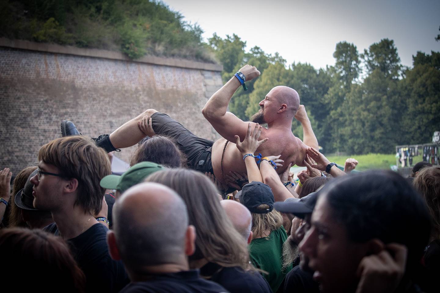 Majestátní tečka za Brutal Assault. Postarali se o ni Crypta, Brujeria, Besna i Agnostic Front