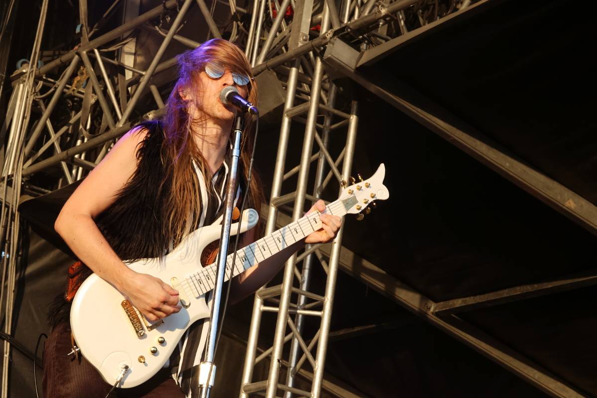 Hrady CZ na Veveří: Tomáš Klus se zranil, k Wanastowkám se připojila Lucie a víkend zakončil svou show Kabát