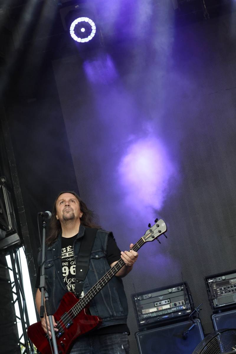 Hrady CZ na Veveří: Tomáš Klus se zranil, k Wanastowkám se připojila Lucie a víkend zakončil svou show Kabát