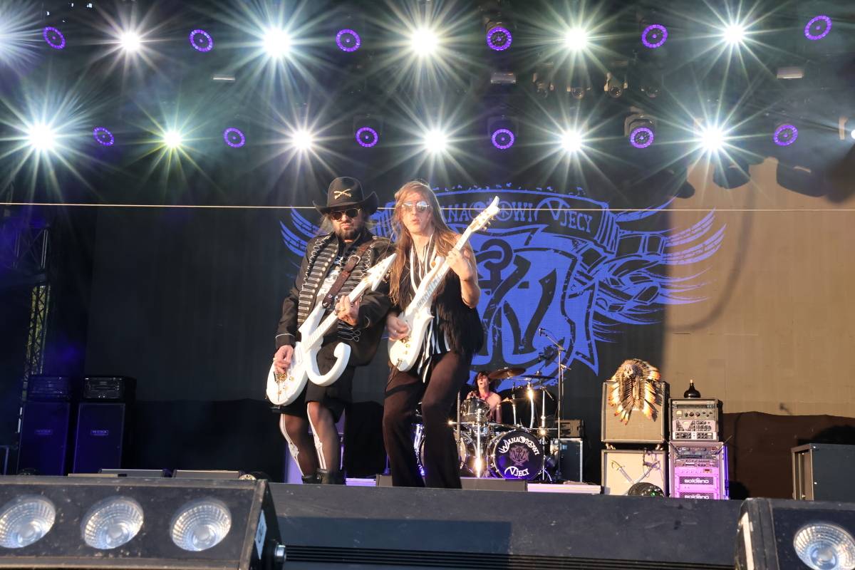 Hrady CZ na Veveří: Tomáš Klus se zranil, k Wanastowkám se připojila Lucie a víkend zakončil svou show Kabát