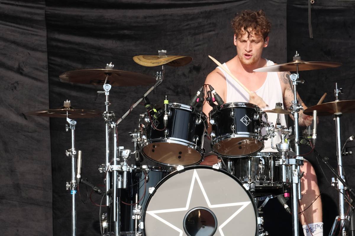 Hrady CZ na Veveří: Tomáš Klus se zranil, k Wanastowkám se připojila Lucie a víkend zakončil svou show Kabát