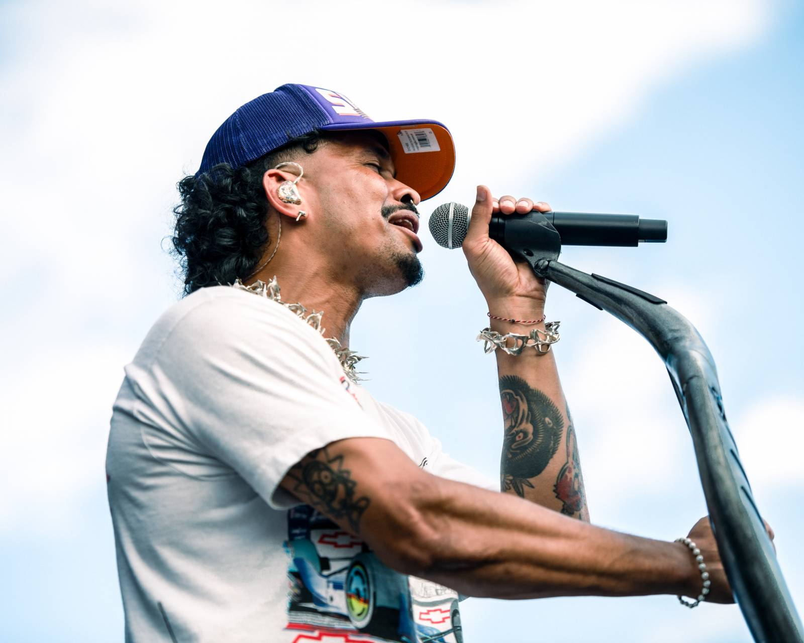 Na Hradech CZ bylo horko nejen kvůli vysokým teplotám. Ben Cristovao a Sofian Medjmedj rozžhavili na Veveří fanynky