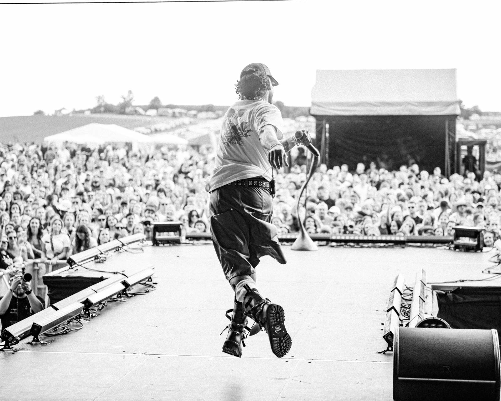 Na Hradech CZ bylo horko nejen kvůli vysokým teplotám. Ben Cristovao a Sofian Medjmedj rozžhavili na Veveří fanynky