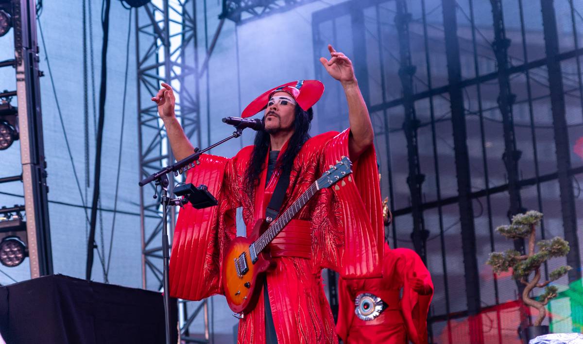 Australská kapela Empire of the Sun poprvé v Česku