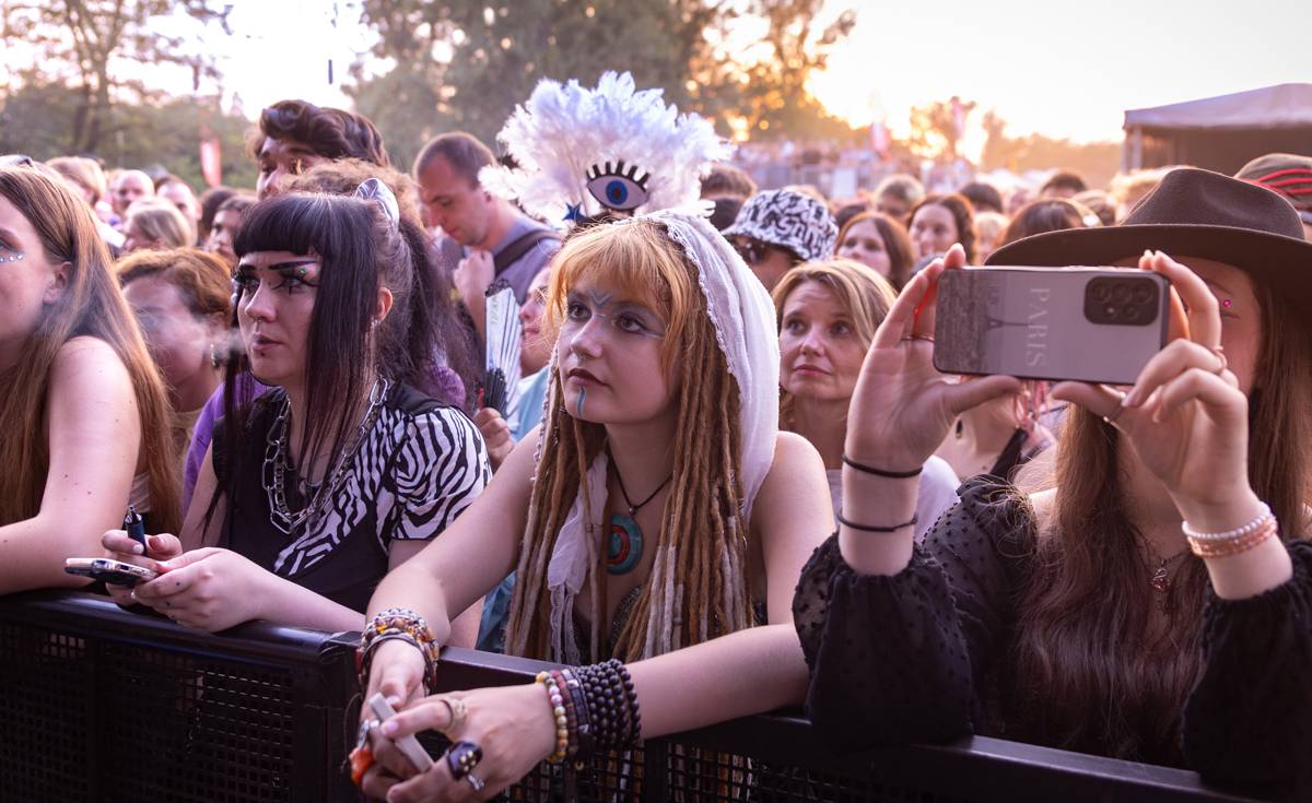 Australská kapela Empire of the Sun poprvé v Česku