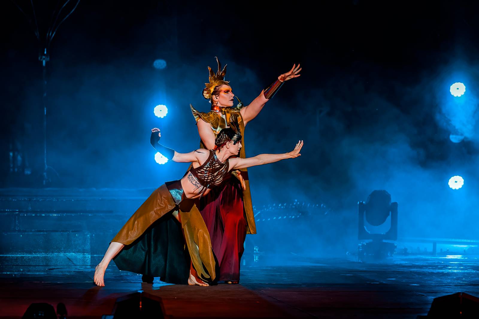 Fascinující spojení vody, světla, ohně a hudby. Show Magická fontána se loučí s Prahou