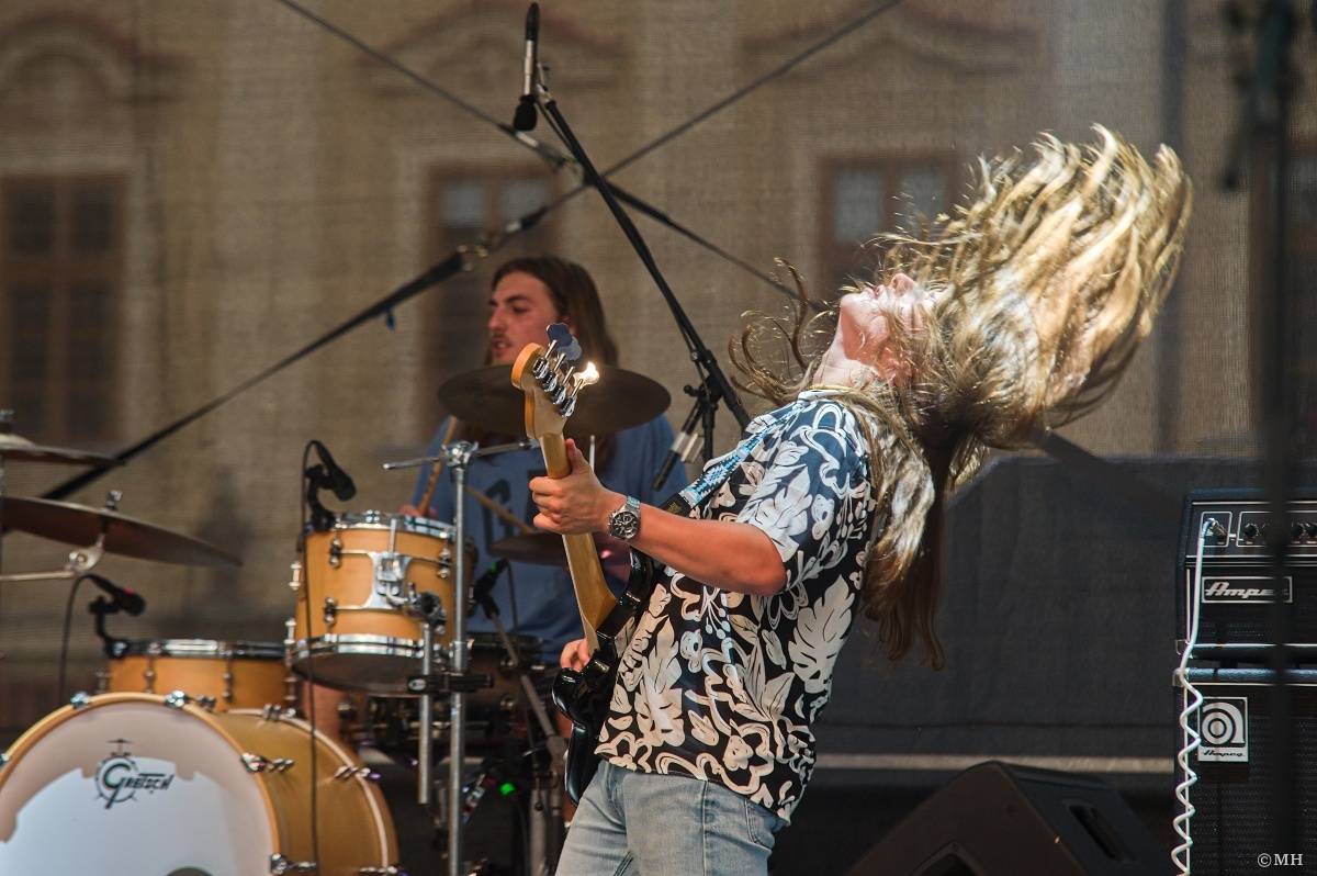 Odstartoval Festival na ulici. Do Plzně dorazili Geronimo, Nora, Pines In Flames i Odyssea