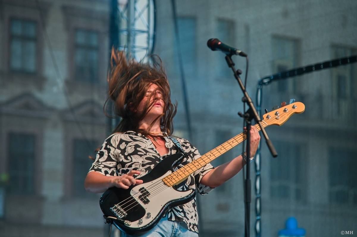 Odstartoval Festival na ulici. Do Plzně dorazili Geronimo, Nora, Pines In Flames i Odyssea