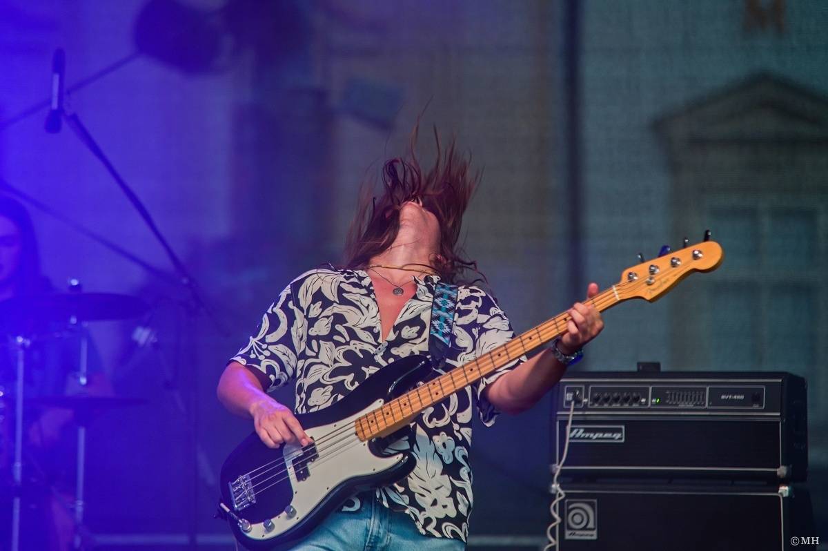 Odstartoval Festival na ulici. Do Plzně dorazili Geronimo, Nora, Pines In Flames i Odyssea