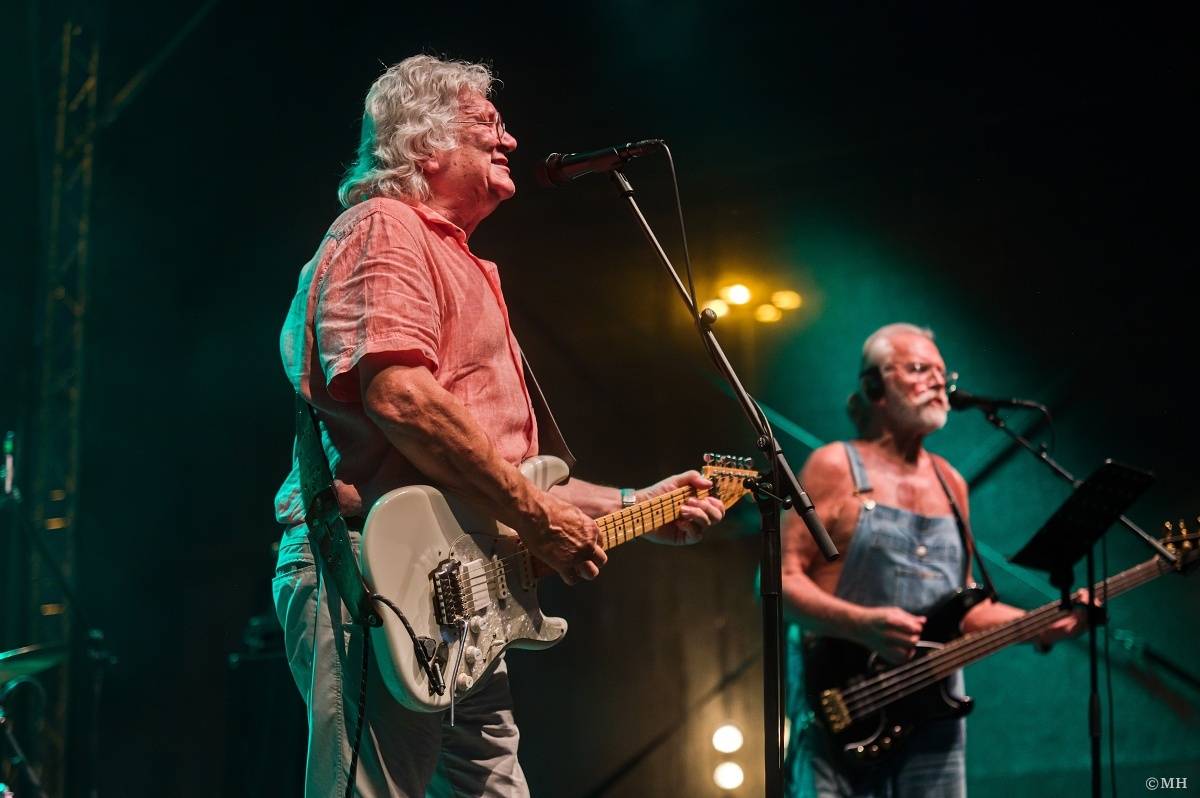 Odstartoval Festival na ulici. Do Plzně dorazili Geronimo, Nora, Pines In Flames i Odyssea