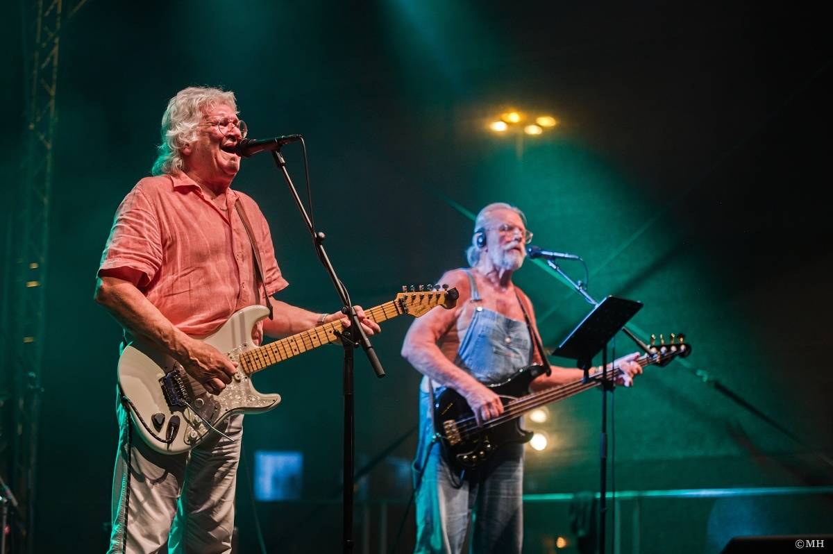 Odstartoval Festival na ulici. Do Plzně dorazili Geronimo, Nora, Pines In Flames i Odyssea