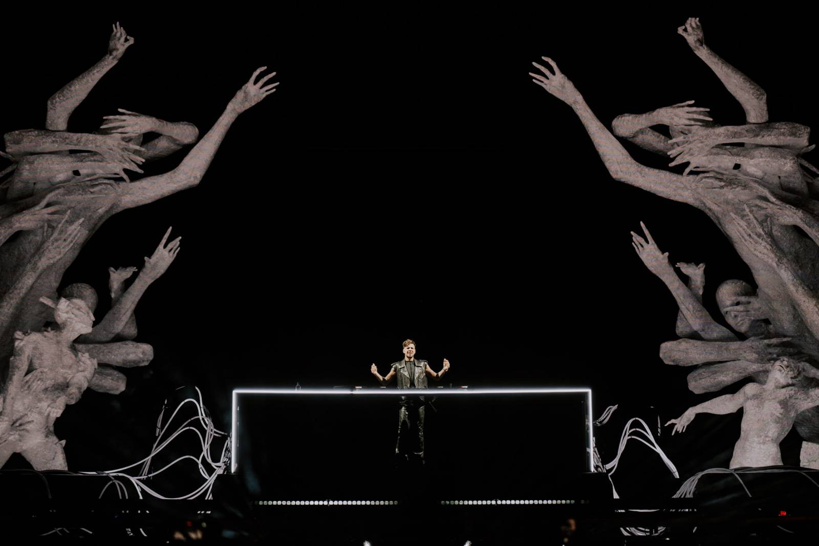 Lovestream festival, den třetí: Tina jako jediná slovenská zástupkyně, strhující Anyma i dynamičtí James Hype a Klangphonics