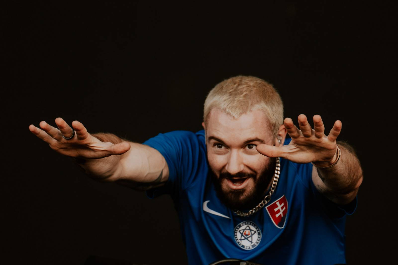 Lovestream festival, den třetí: Tina jako jediná slovenská zástupkyně, strhující Anyma i dynamičtí James Hype a Klangphonics