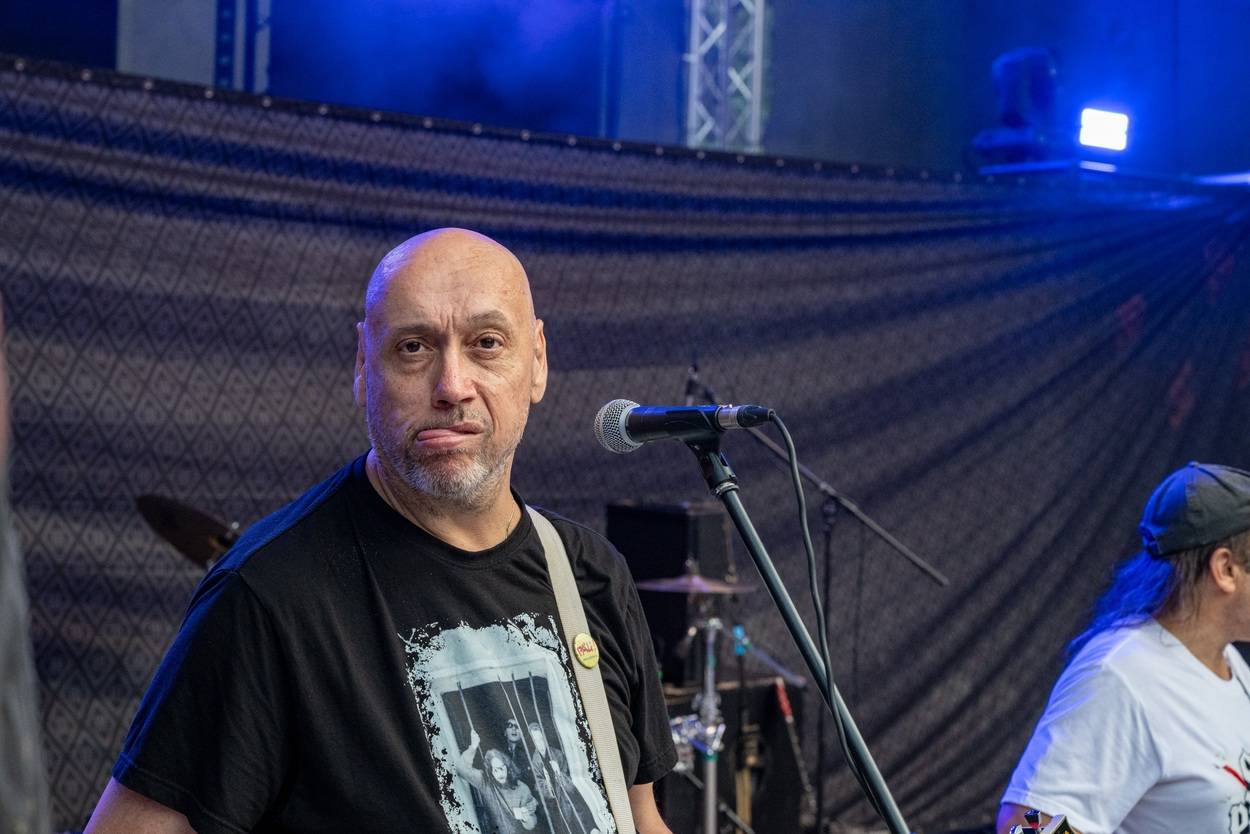 Tři sestry oslavily čtyřicet let i v Lokti, jejich hosty byli E!E a MZH