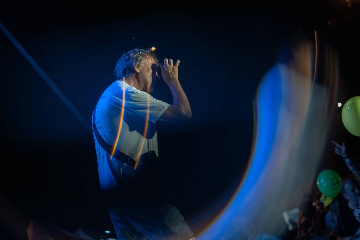 Tři sestry oslavily čtyřicet let i v Lokti, jejich hosty byli E!E a MZH