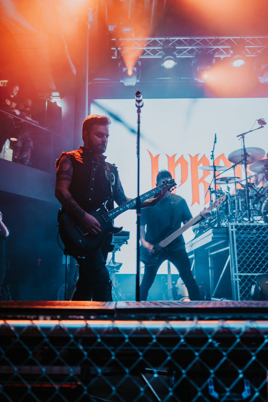 Zemětřesení v Praze. I Prevail rozmetali SaSaZu