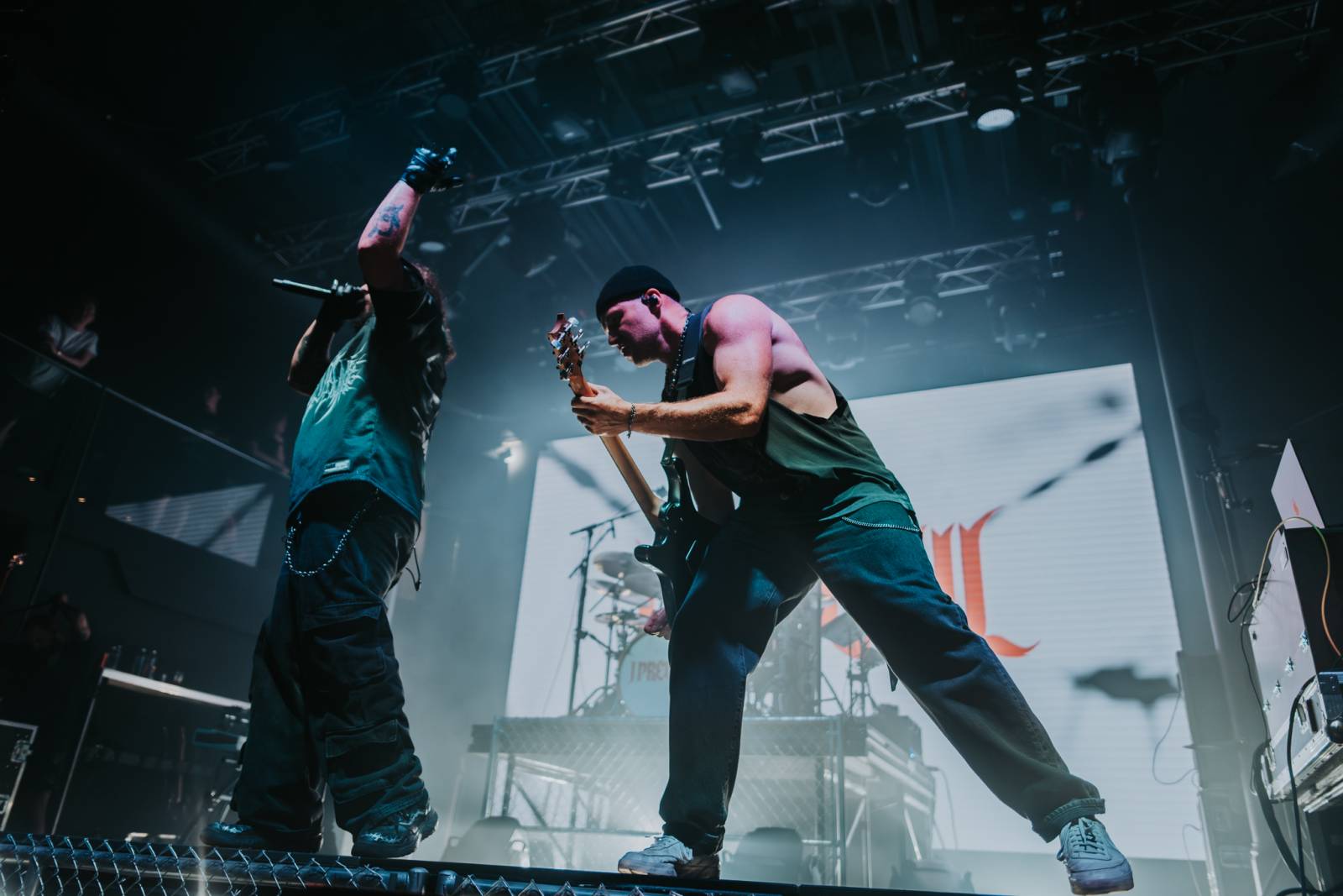 Zemětřesení v Praze. I Prevail rozmetali SaSaZu