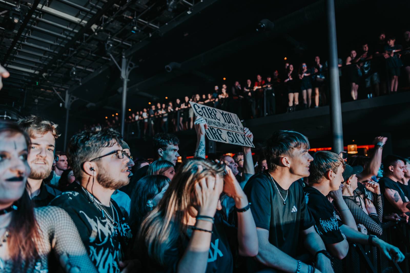 Zemětřesení v Praze. I Prevail rozmetali SaSaZu