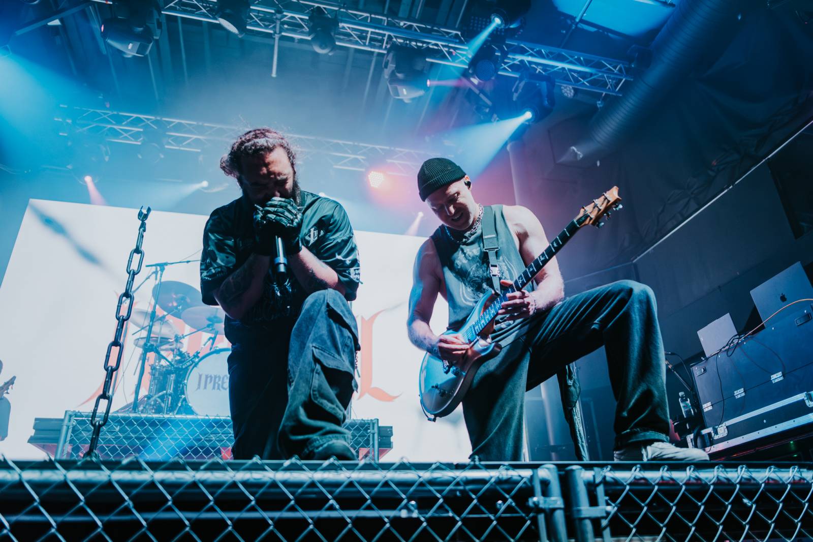 Zemětřesení v Praze. I Prevail rozmetali SaSaZu