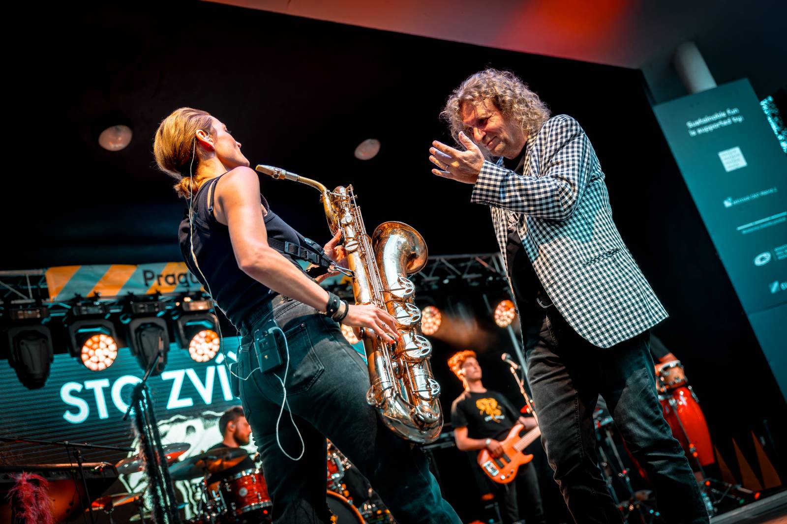 Ska pod hvězdami. Sto zvířat vzpomínalo v Riegrových sadech na Jana Kalinu