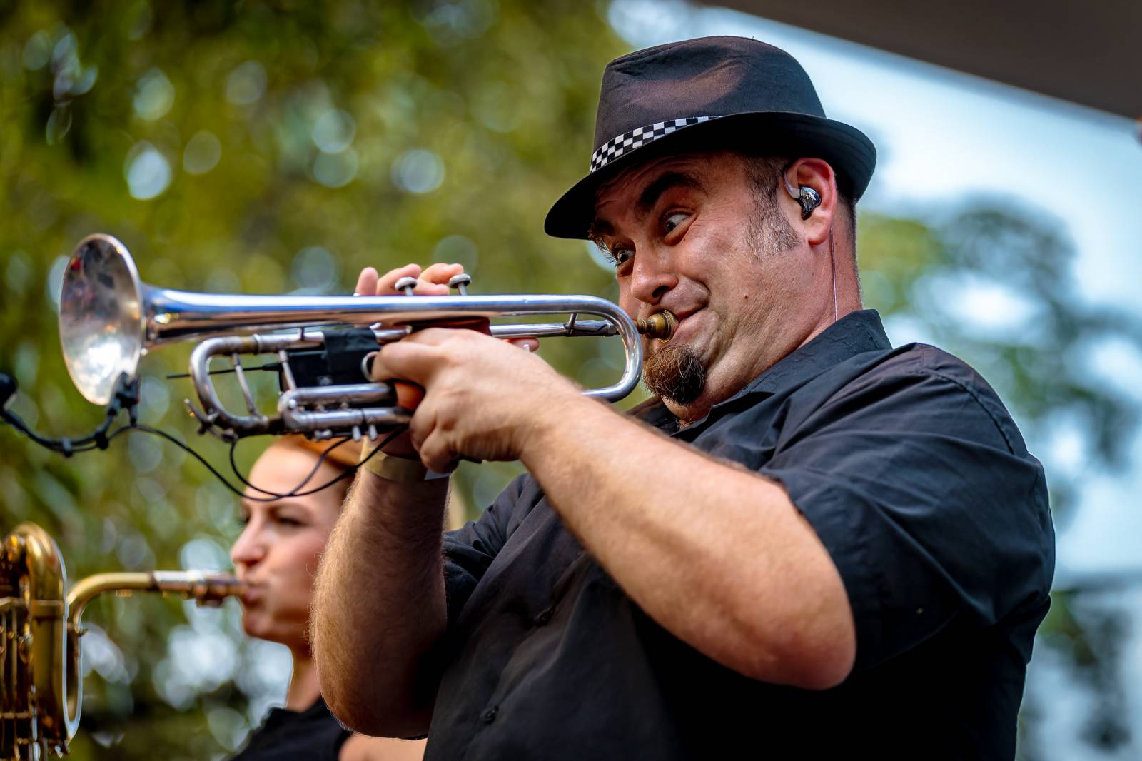 Ska pod hvězdami. Sto zvířat vzpomínalo v Riegrových sadech na Jana Kalinu