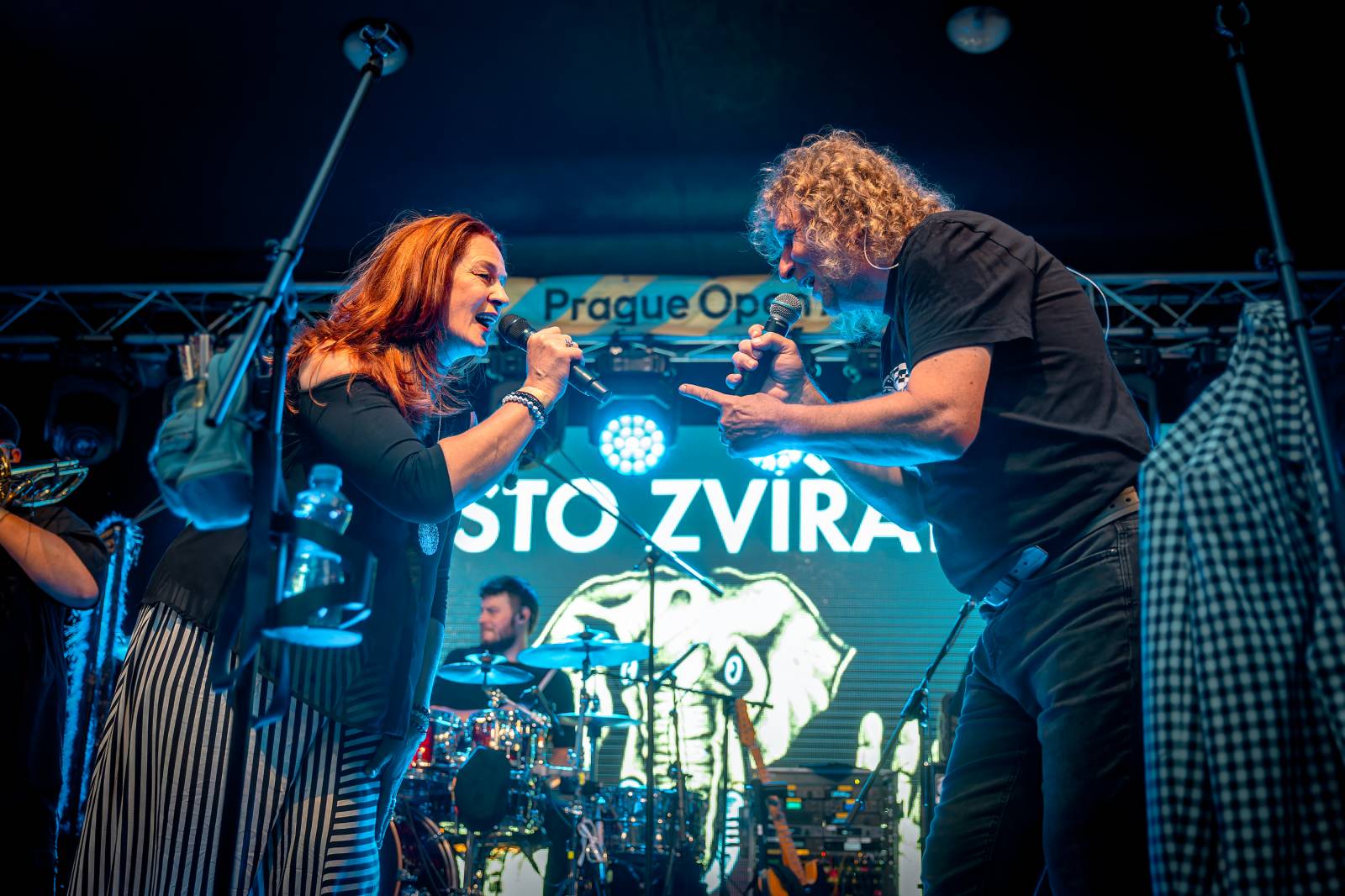 Ska pod hvězdami. Sto zvířat vzpomínalo v Riegrových sadech na Jana Kalinu