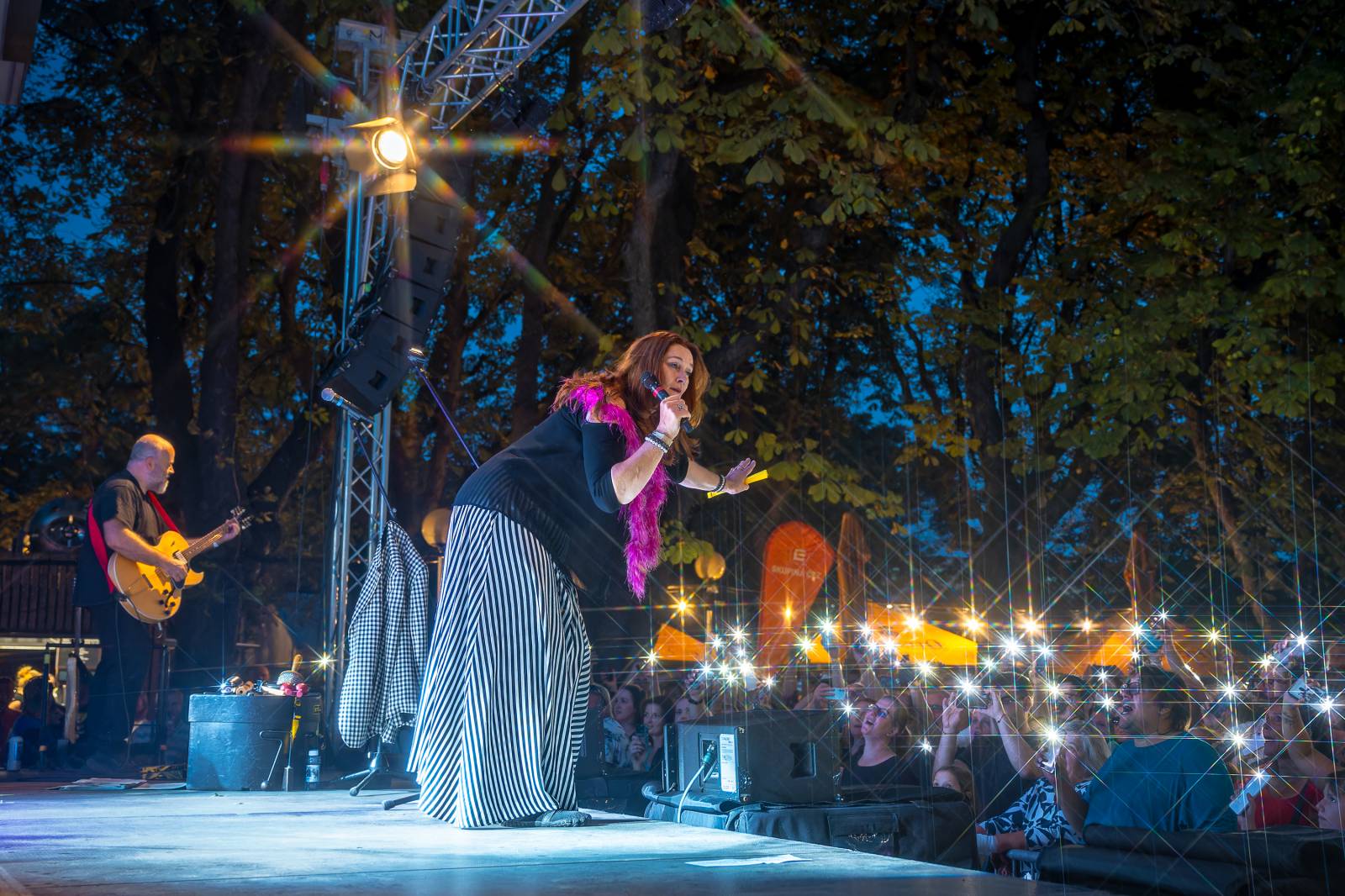 Ska pod hvězdami. Sto zvířat vzpomínalo v Riegrových sadech na Jana Kalinu