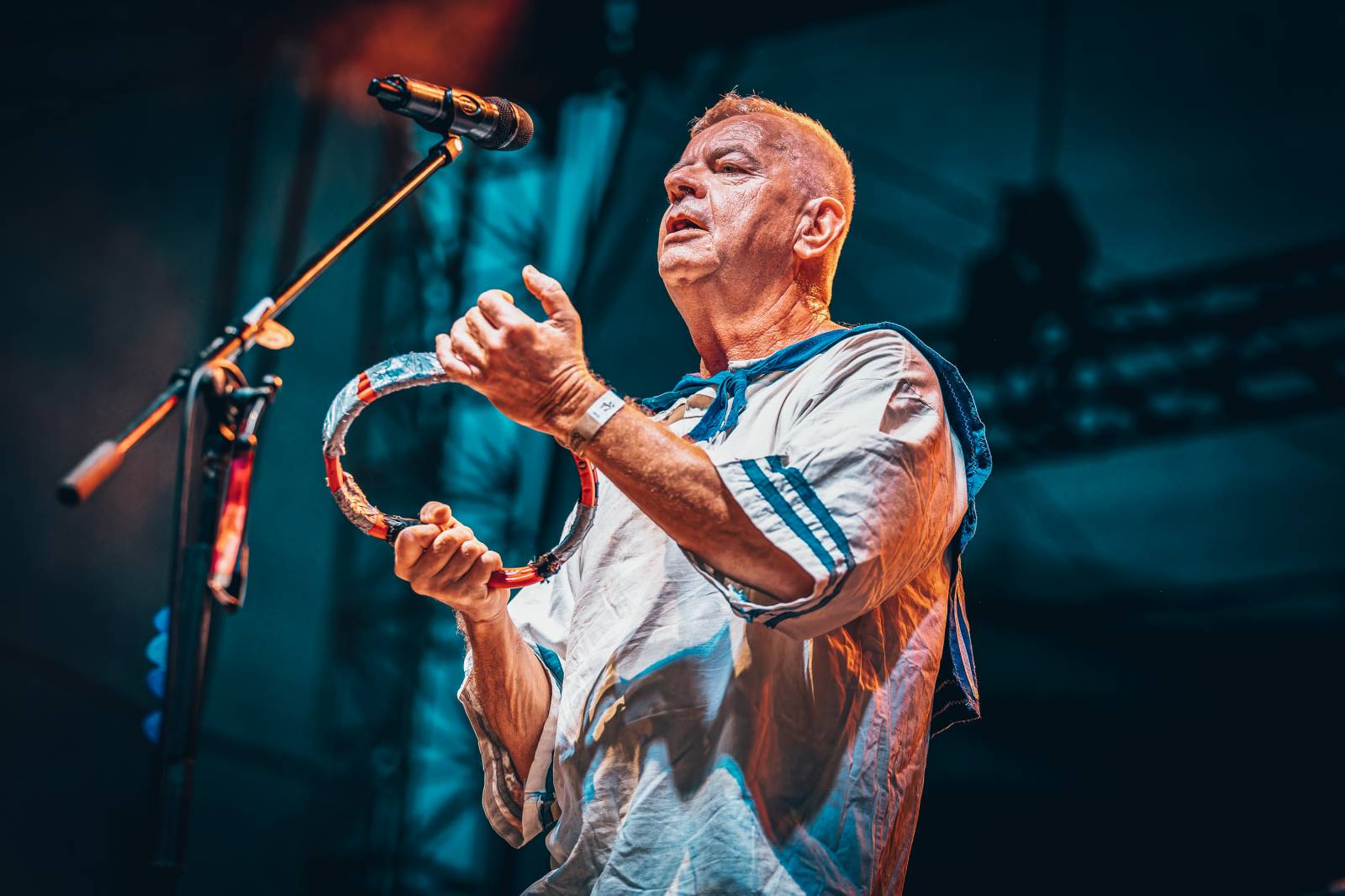 Mňága a Žďorp omládla. V pražském Areálu 7 se vrátila do devadesátek