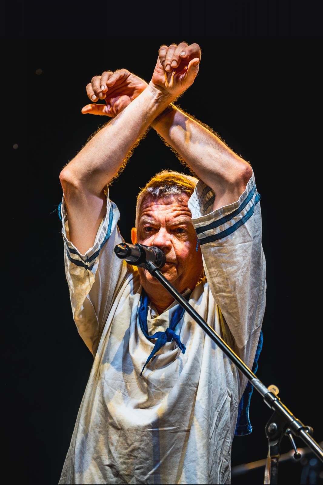 Mňága a Žďorp omládla. V pražském Areálu 7 se vrátila do devadesátek