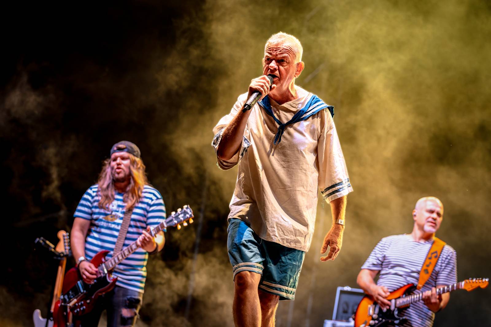 Mňága a Žďorp omládla. V pražském Areálu 7 se vrátila do devadesátek