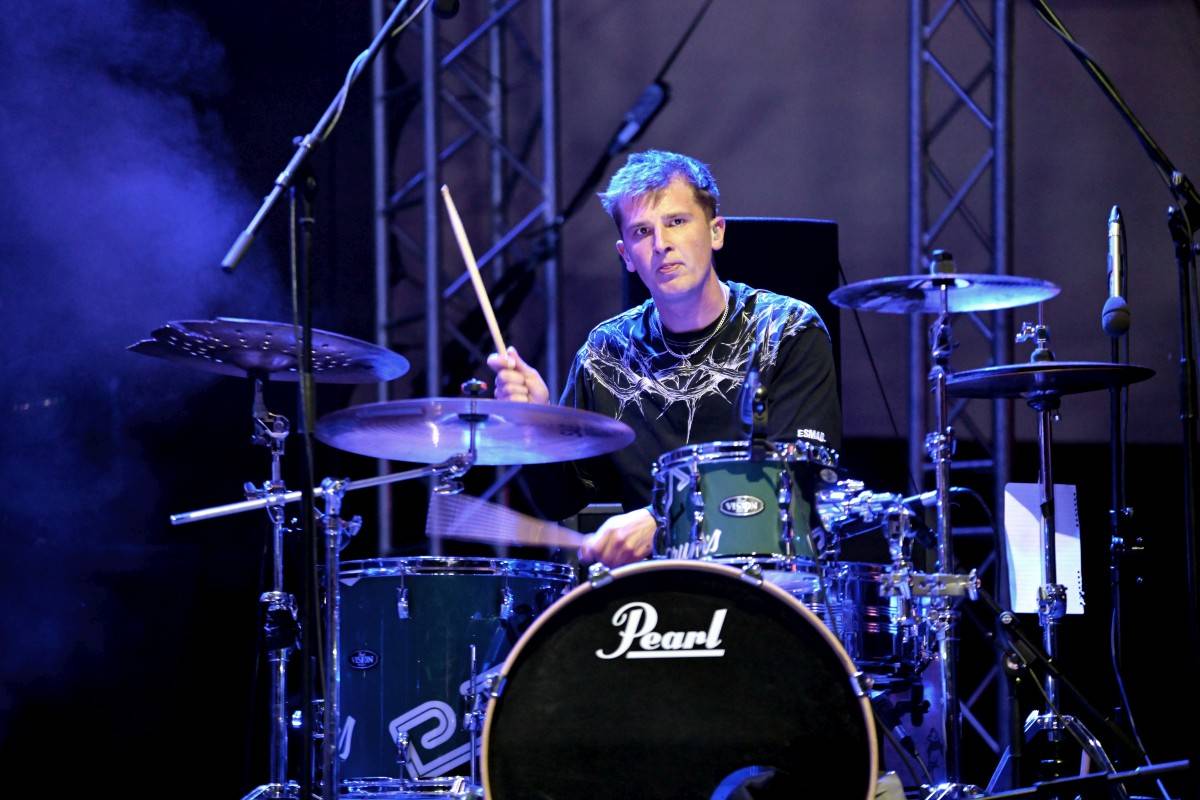 Otec českých festivalů TrutnOFF odstartoval koncerty Jasné Páky s Davidem Kollerem, Redzeda i Dymytry