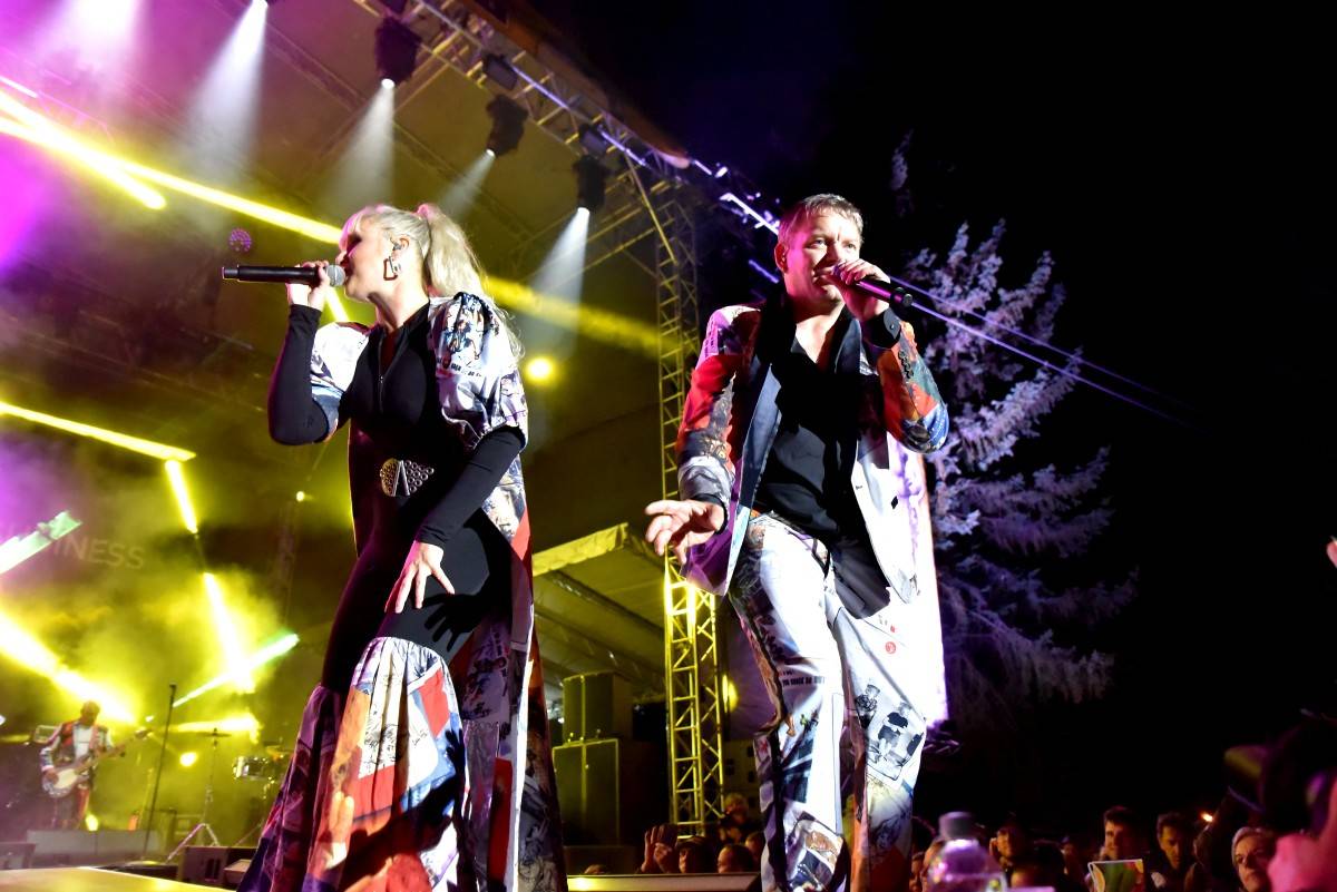 TrutnOFF, den druhý: Energií sálající Monkey Business, ostřílení punkeři SPS i hvězdný Johnny Rotten