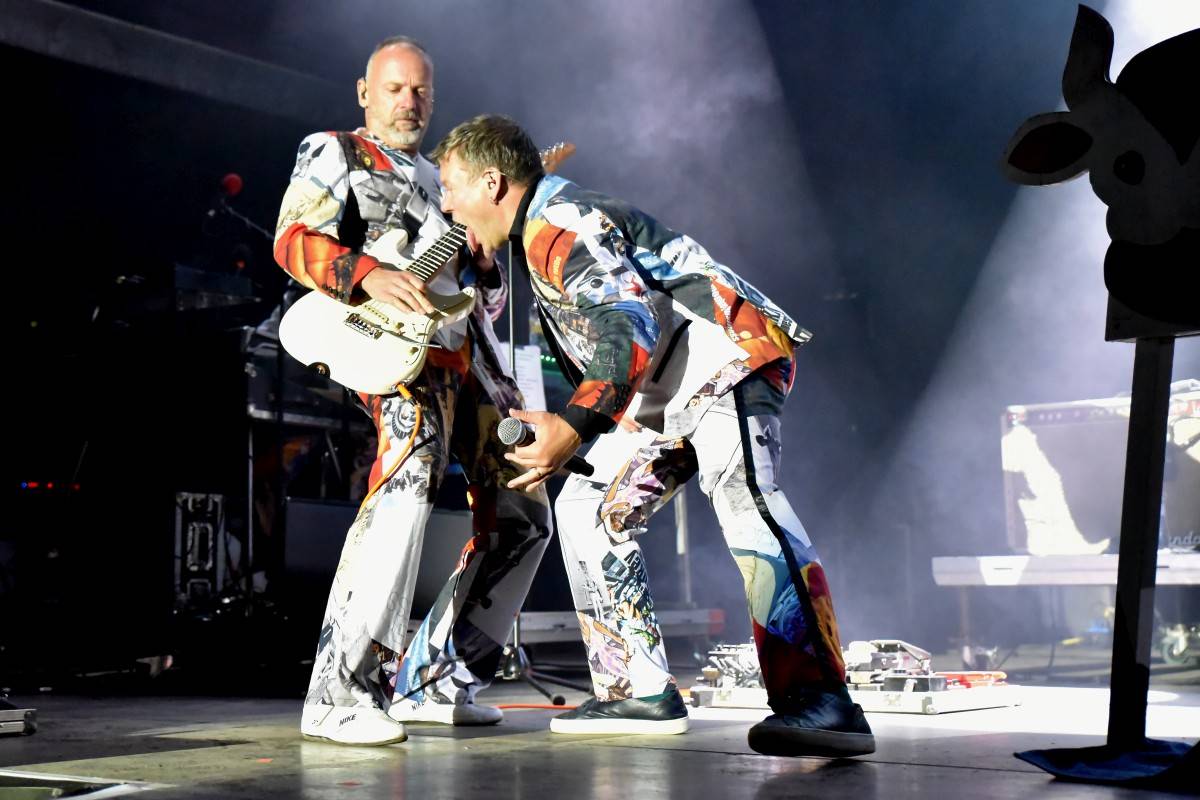 TrutnOFF, den druhý: Energií sálající Monkey Business, ostřílení punkeři SPS i hvězdný Johnny Rotten