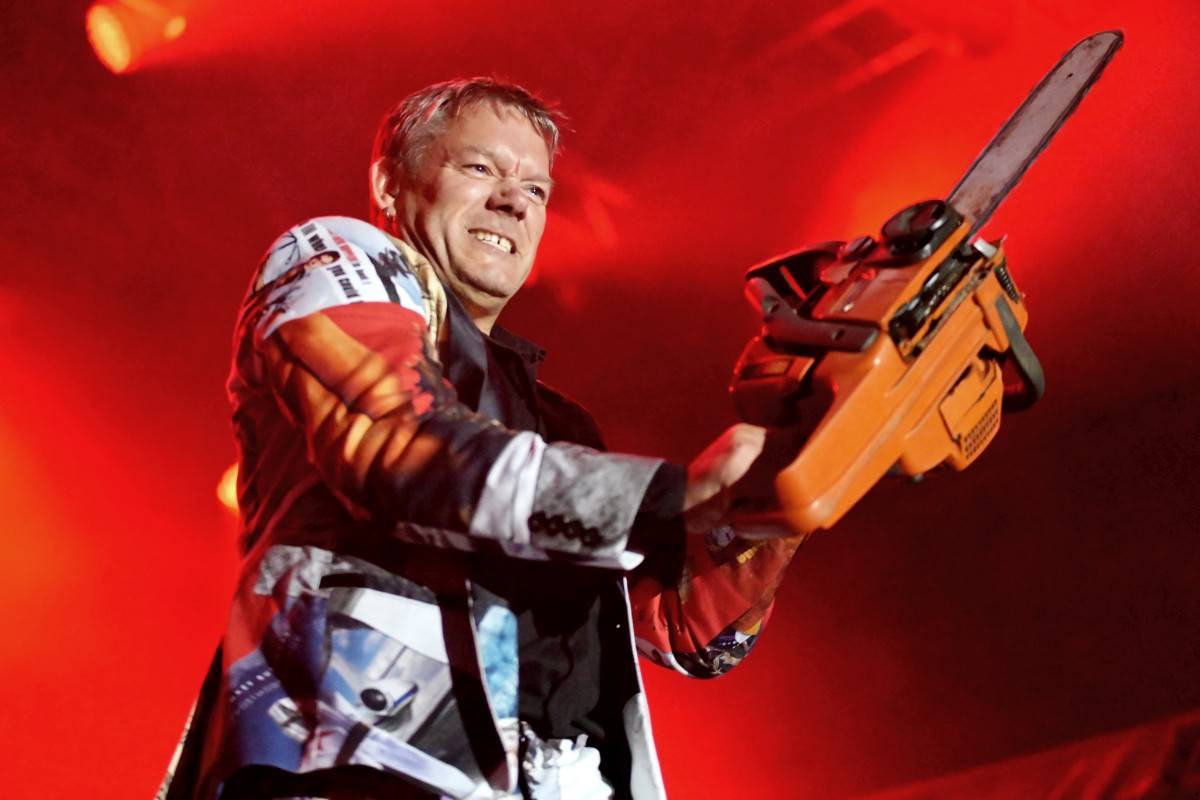 TrutnOFF, den druhý: Energií sálající Monkey Business, ostřílení punkeři SPS i hvězdný Johnny Rotten