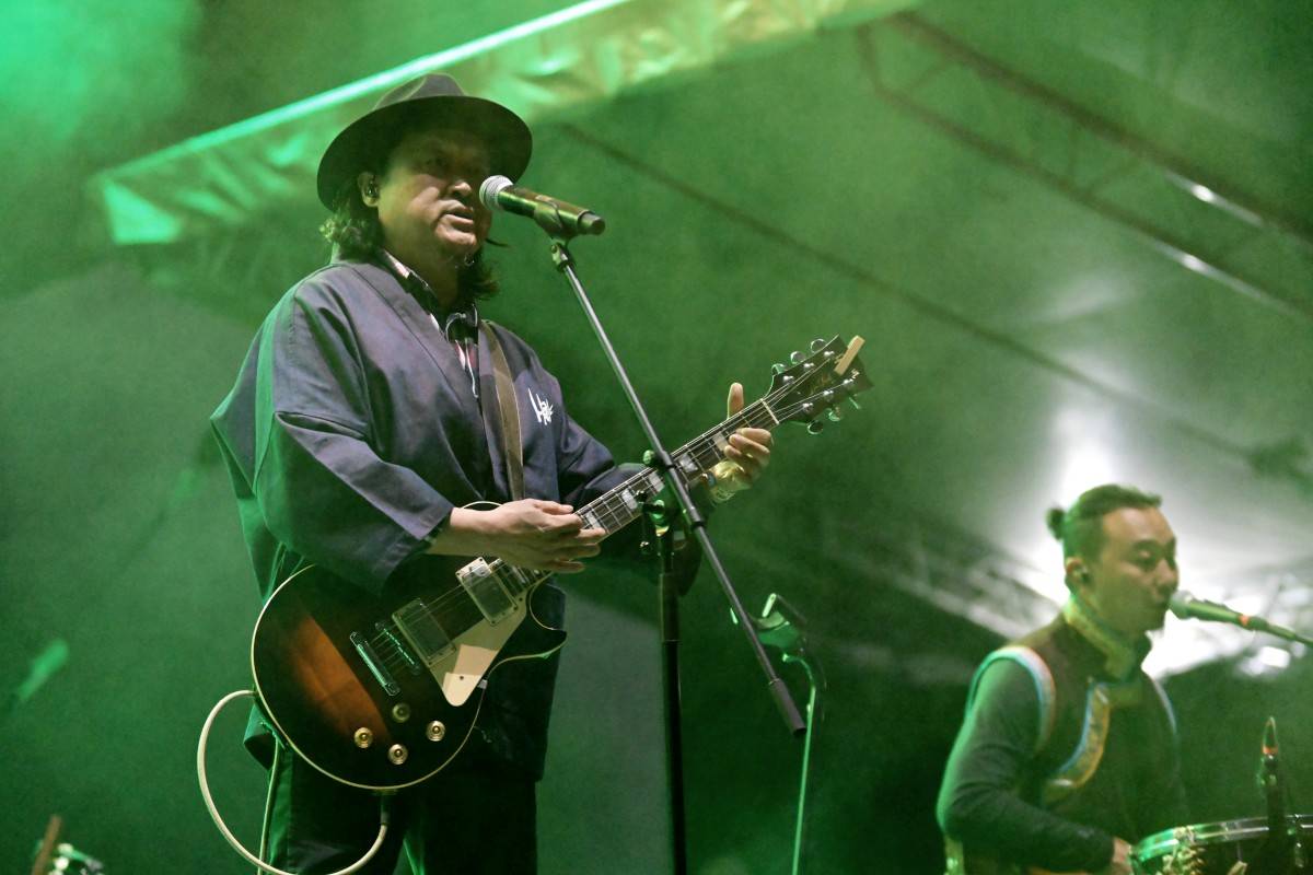 TrutnOFF, den druhý: Energií sálající Monkey Business, ostřílení punkeři SPS i hvězdný Johnny Rotten