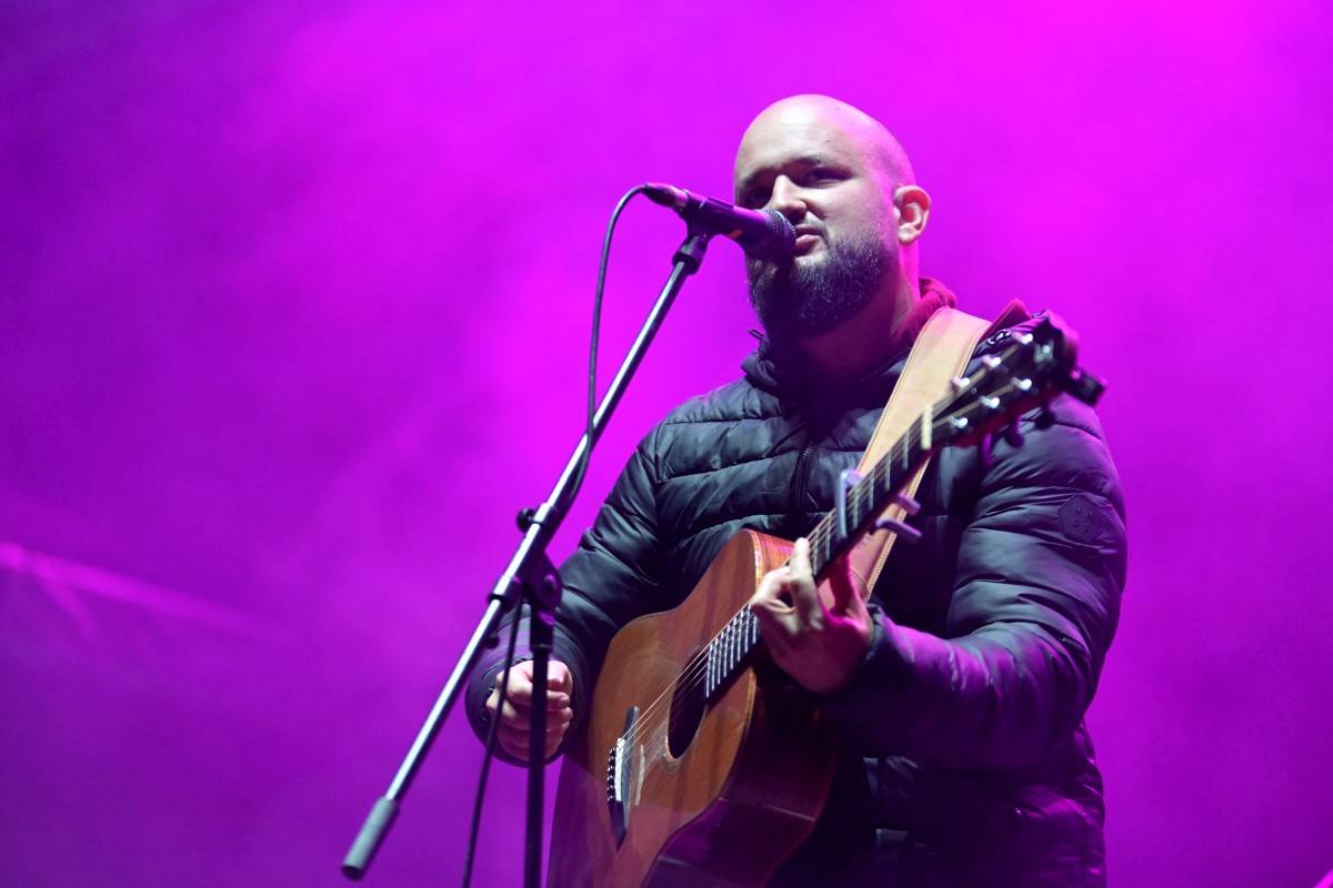 TrutnOFF, den druhý: Energií sálající Monkey Business, ostřílení punkeři SPS i hvězdný Johnny Rotten