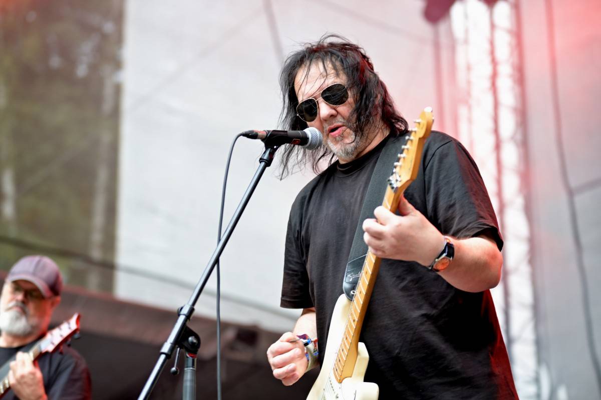 TrutnOFF, den druhý: Energií sálající Monkey Business, ostřílení punkeři SPS i hvězdný Johnny Rotten