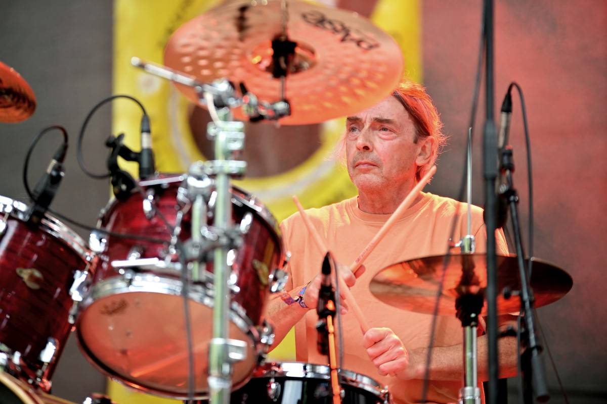 TrutnOFF, den druhý: Energií sálající Monkey Business, ostřílení punkeři SPS i hvězdný Johnny Rotten