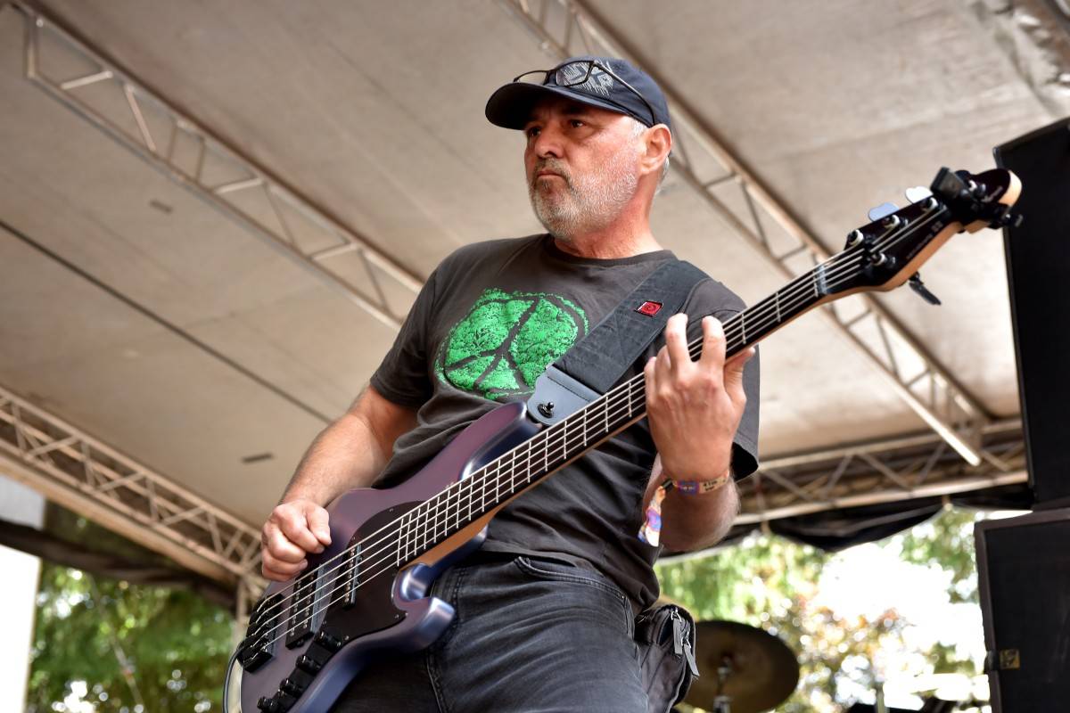 TrutnOFF, den druhý: Energií sálající Monkey Business, ostřílení punkeři SPS i hvězdný Johnny Rotten