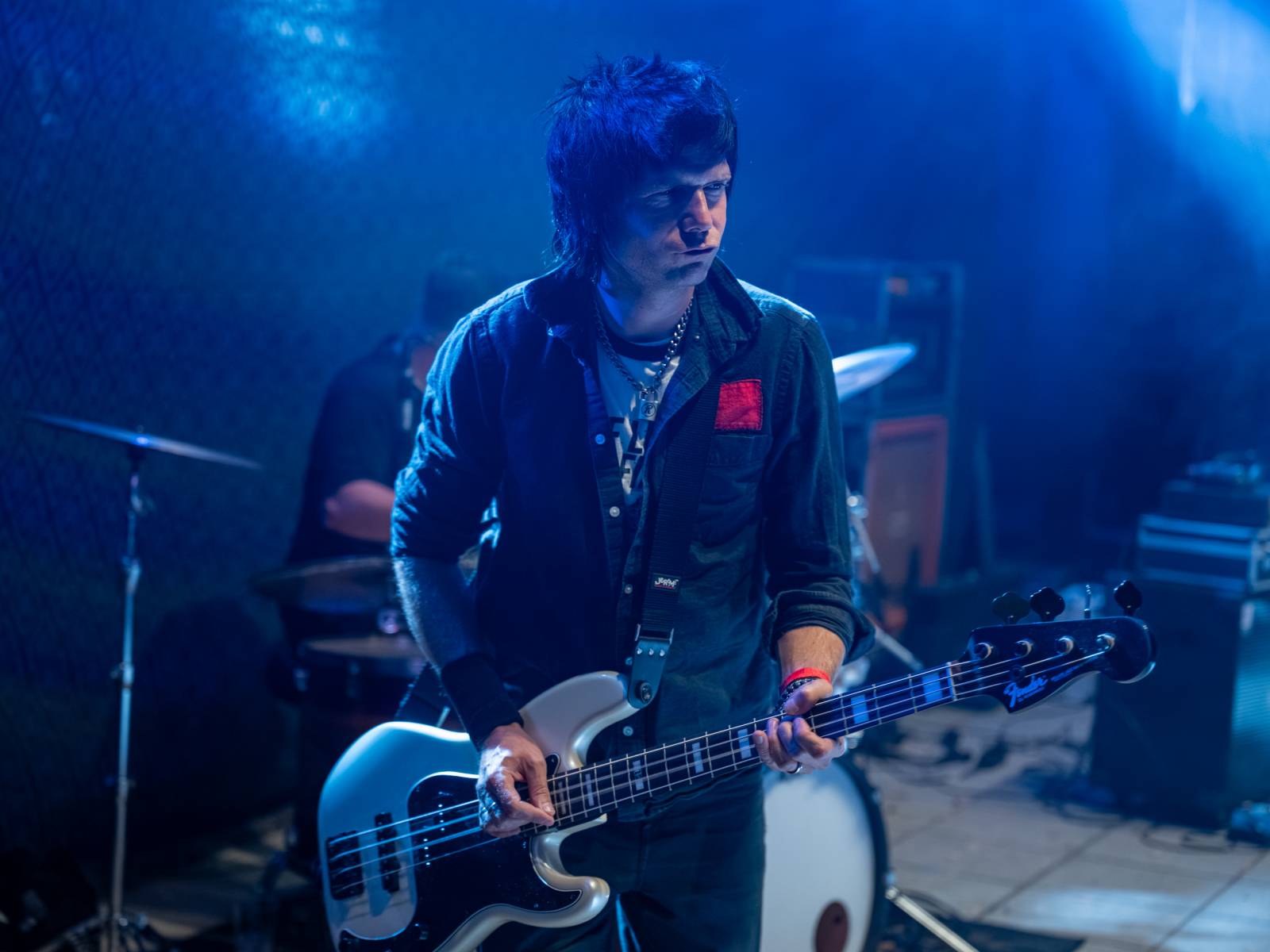 Tři sestry přivezly do Dačic kus punku. Kvůli výpadkům elektřiny se hrálo i potmě