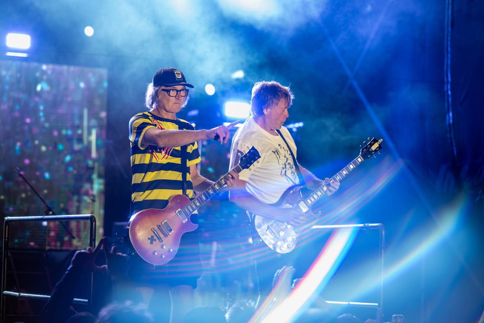 Tři sestry přivezly do Dačic kus punku. Kvůli výpadkům elektřiny se hrálo i potmě