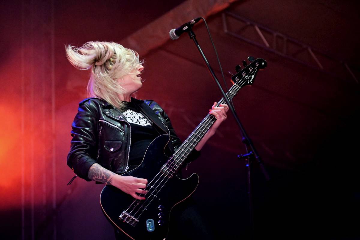 TrutnOFF nezastavil ani déšť. Sobota patřila Pražskému výběru, Michalovi Prokopovi i Visacímu zámku