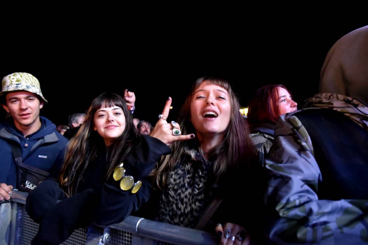 TrutnOFF nezastavil ani déšť. Sobota patřila Pražskému výběru, Michalovi Prokopovi i Visacímu zámku