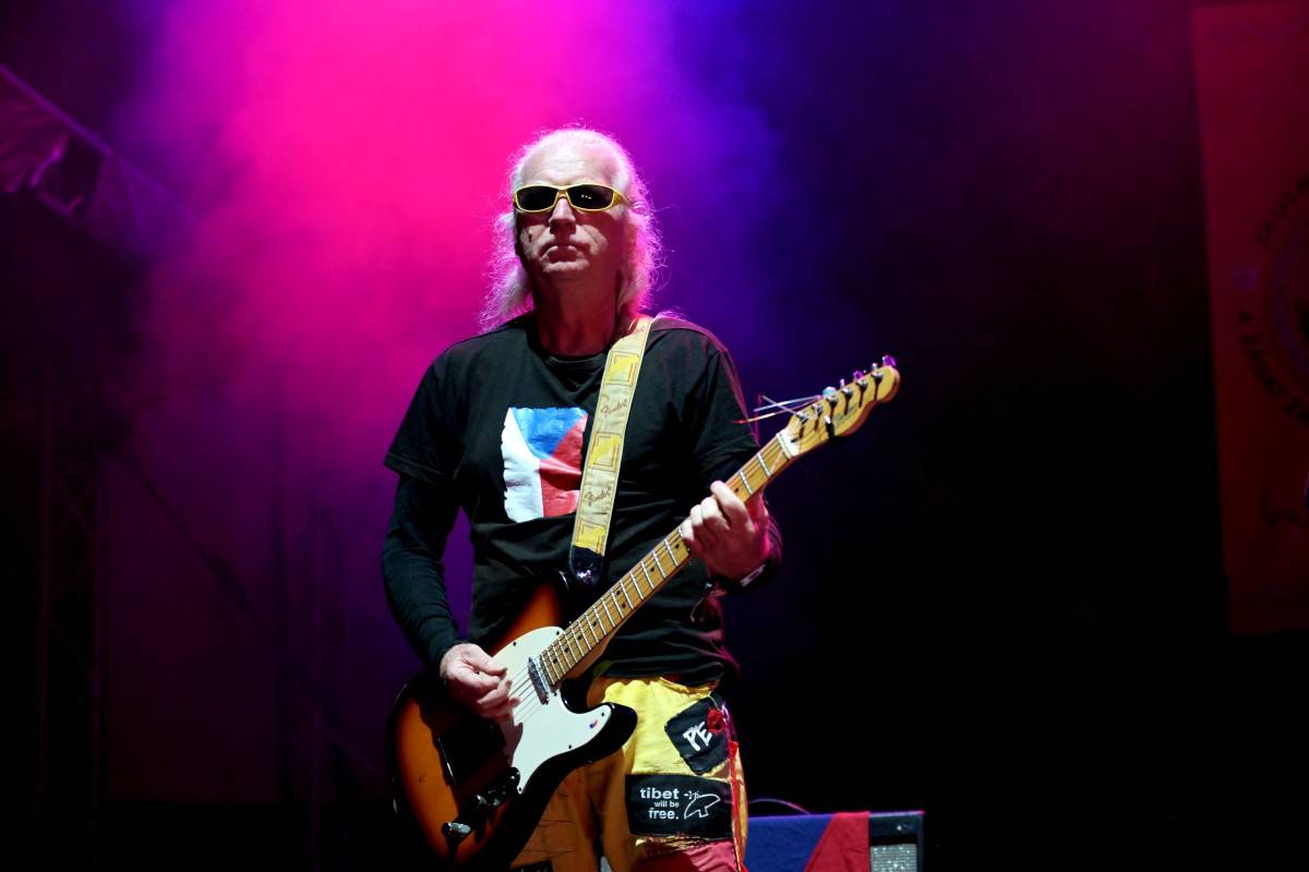 TrutnOFF nezastavil ani déšť. Sobota patřila Pražskému výběru, Michalovi Prokopovi i Visacímu zámku